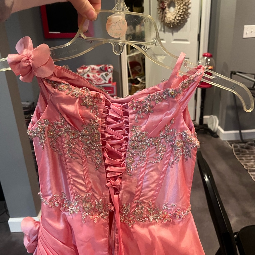 Pagent Dress - Picture 4 of 5